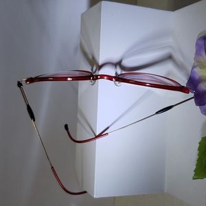Red wine Sillhouette titanium eyeglasses.